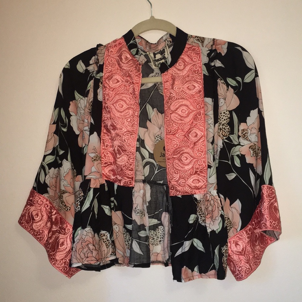 NWT Floral Kimono